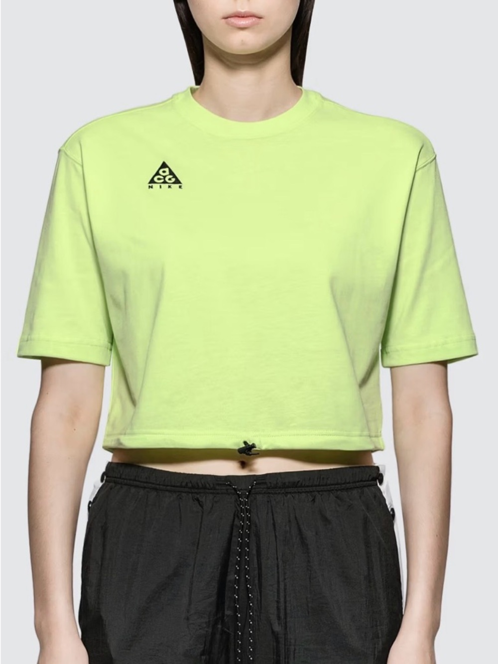 Nike Women’s ACG Cropped Neon Green T-shirt Size Large